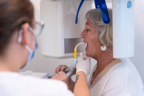 Best Weekend Emergency Dentist in Whitg, IN